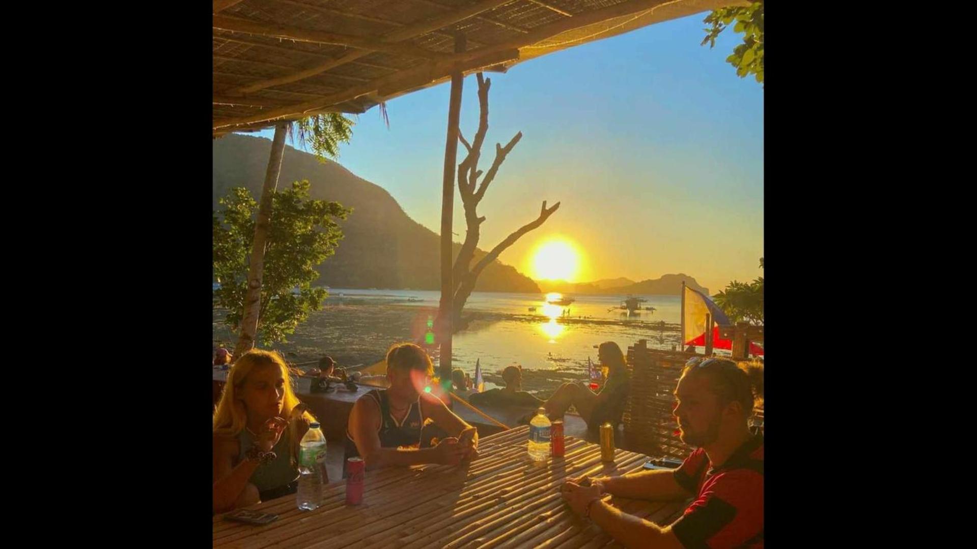 Oia Beach Hostel - El Nido Exterior photo